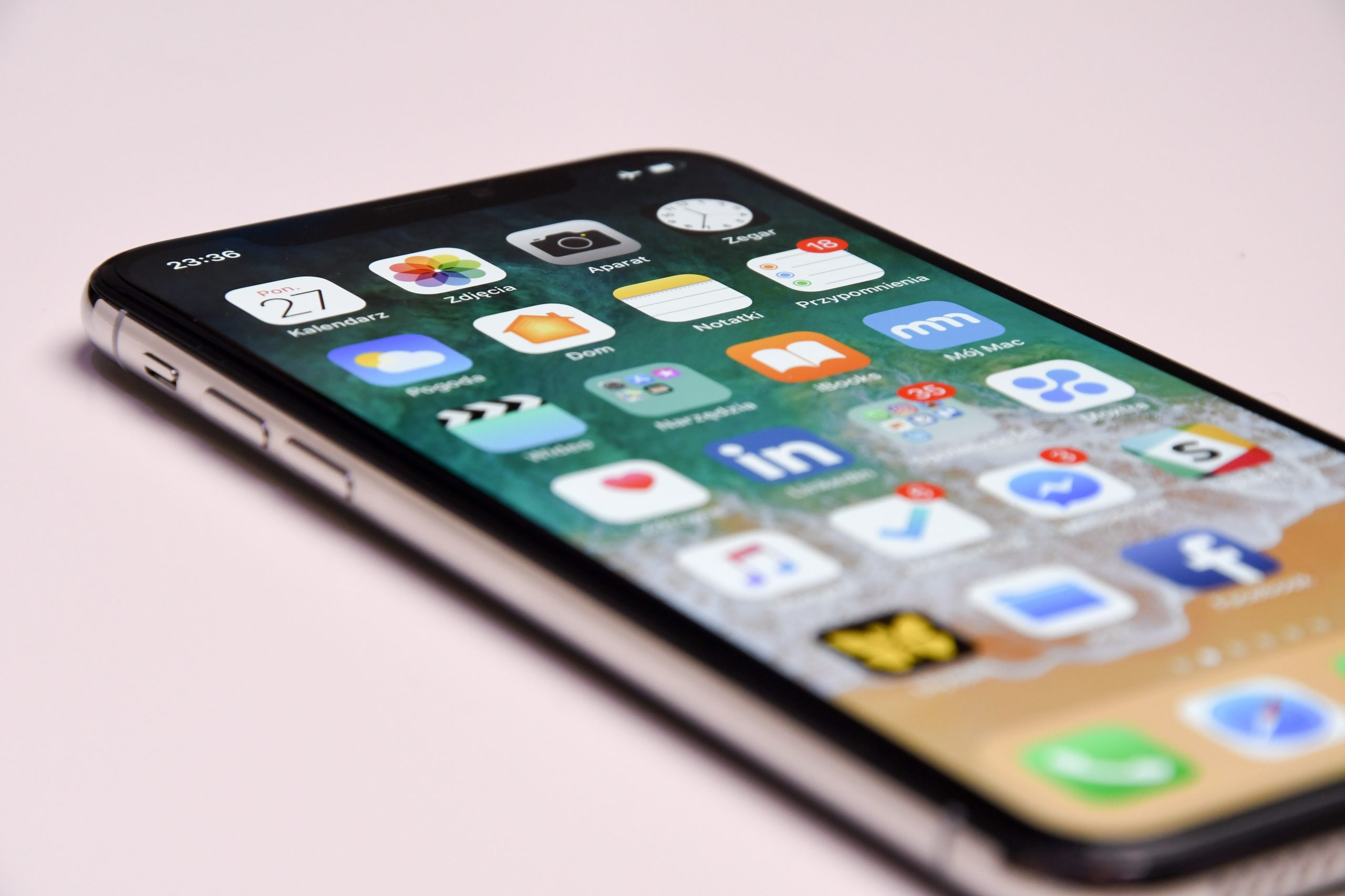 How to change the name of your iphone 1 scaled.jpg
