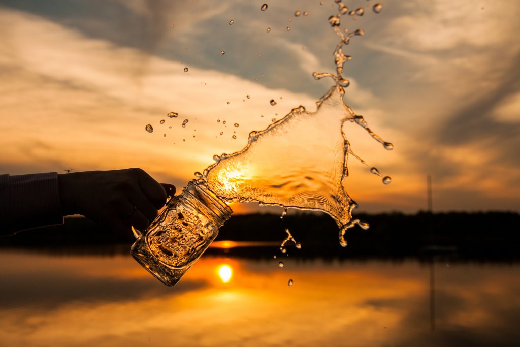 Is iphone waterproof 1 img 1024x683.jpg