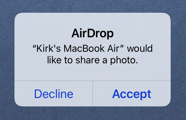 Transfiera archivos de iPhone a Mac de forma inalámbrica con Airdrop