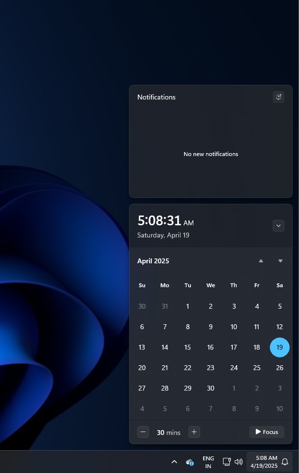 Reloj de Windows 11 en el centro de notificaciones